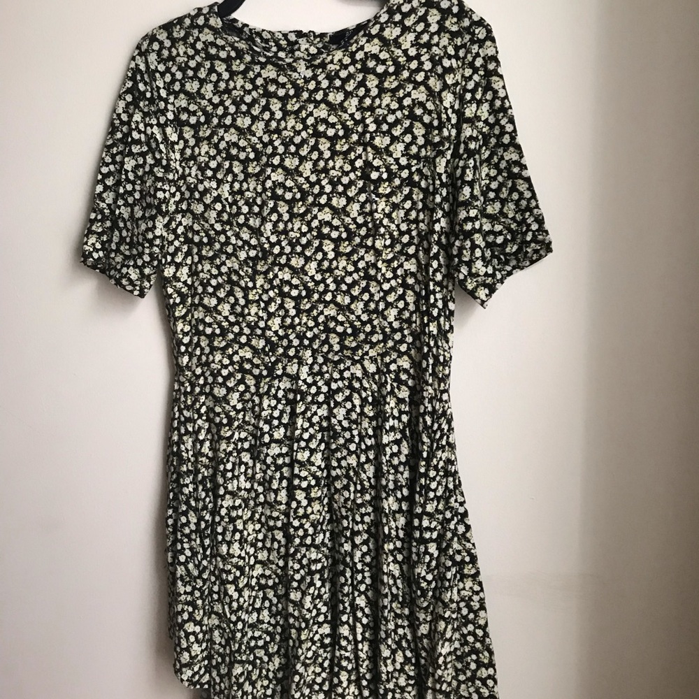 Flower pattern midi dress